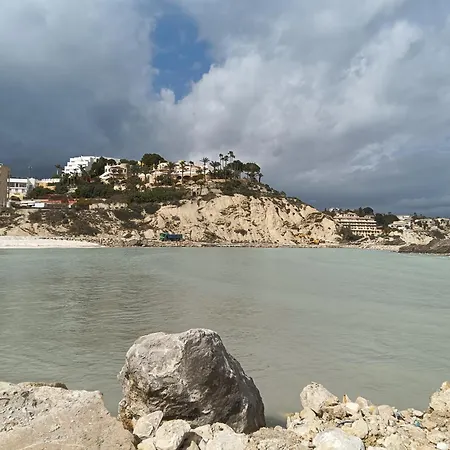 Les Pieds Dans L'eau 